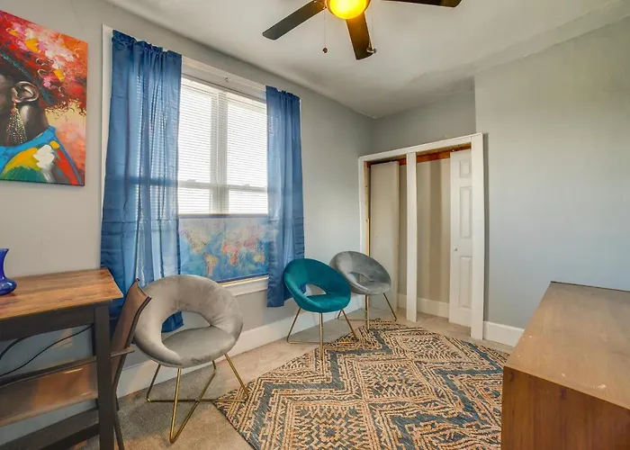 Vacation ~ 6 Mi To Downtown! Apartment