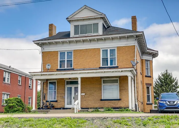 Apartment Vacation ~ 6 Mi To Downtown! Pittsburgh